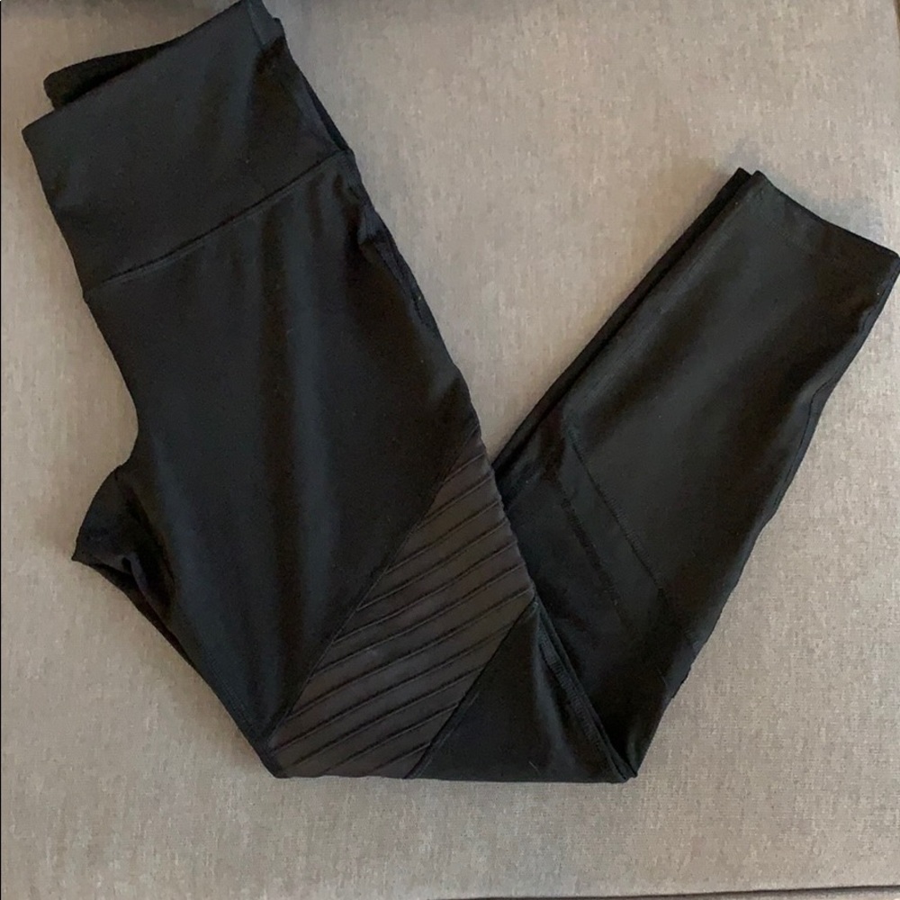 Black Moro old navy leggings size medium